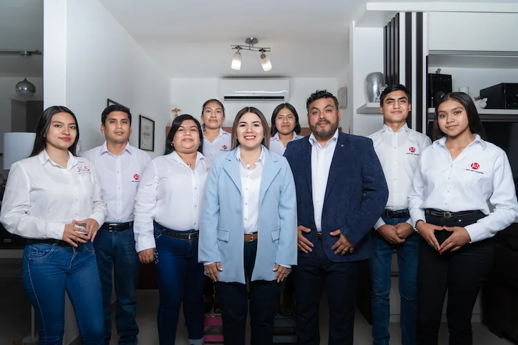 asesoría empresarial con más de 13 años de experiencia